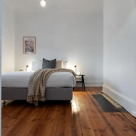 Charming Cottage Near The City With Parking Launceston Exterior photo