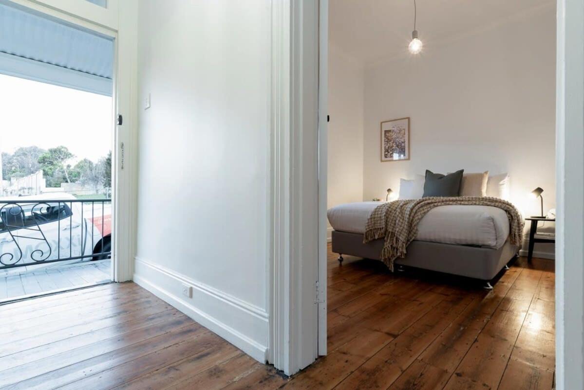 Holiday home Charming Near The With Parking *